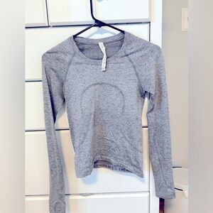 Grey Lulu Lemon Swiftly Tech Long Sleeve, Race Length